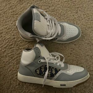 Dior Hightop Sneakers Men
